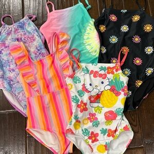 Girls Swimsuits Old Navy Hello Kitty Sanrio Cat Jack Med 8 Good Cute Vaca Floral